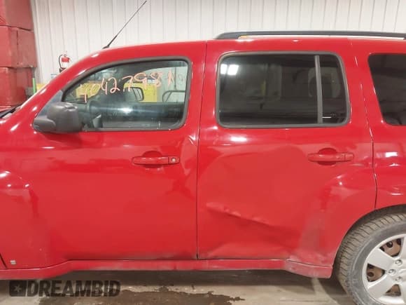 ✅ 2008 Chevrolet HHR LS • VIN: 3GNDA13D48S632109 • Lot: 40427981. Listed on IAAI with 109,112 mi. Free auction sales archive from the USA and detailed vehicle history report at DreamBid. Image 14.