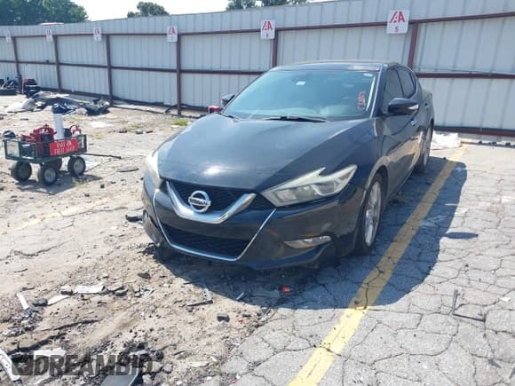 ✅ 2017 Nissan Maxima Platinum • VIN: 1N4AA6AP4HC388091 • Lot: 42698480. Wystawiony na IAAI z przebiegiem 127 376 mil. Bezpłatny archiwum sprzedaży aukcyjnych z USA i szczegółowy raport historii pojazdu na DreamBid. Zdjęcie 17.