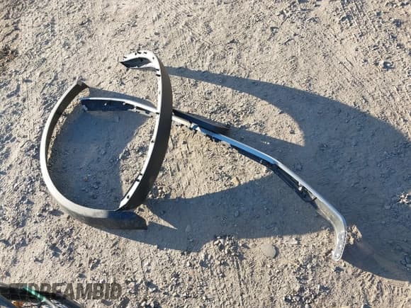 ✅ 2023 Ford Bronco Outer Banks • VIN: 1FMDE5BH6PLB20392 • Lot: 43467025. Listed on IAAI with 31,629 mi. Free auction sales archive from the USA and detailed vehicle history report at DreamBid. Image 12.