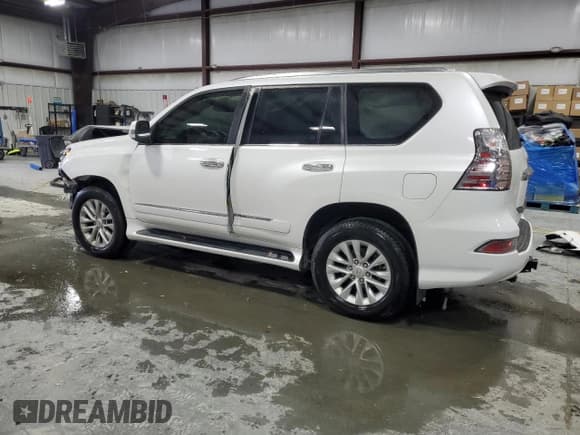✅ 2018 Lexus GX 460 Premium • VIN: JTJBM7FX2J5201359 • Lot: 86673015. Wystawiony na Copart z przebiegiem 69 971 mil. Bezpłatny archiwum sprzedaży aukcyjnych z USA i szczegółowy raport historii pojazdu na DreamBid. Zdjęcie 2.