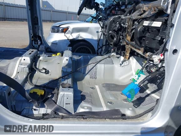 ✅ 2021 Chevrolet Silverado 1500 RST • VIN: 1GCPWDED1MZ155481 • Lot: 42238887. Wystawiony na IAAI z przebiegiem Nie podano. Bezpłatny archiwum sprzedaży aukcyjnych z USA i szczegółowy raport historii pojazdu na DreamBid. Zdjęcie 5.