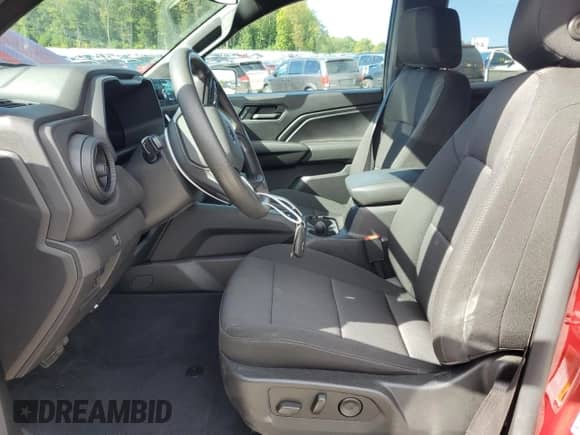 2024 Chevrolet Colorado 4WD Trail Boss с VIN 1GCPTEEK4R1209830, выставлен на аукционе Copart как лот 72059525 с пробегом 8 476 миль миль и Списание • Salvage title. История ставок и продаж доступна на DreamBid. Изображение 7.