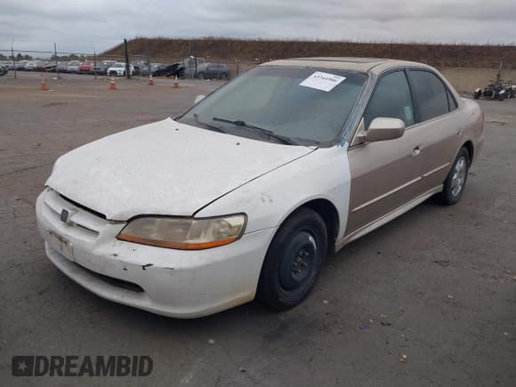 ✅ 2001 Honda Accord EX • VIN: 1HGCG16591A030435 • Лот: 43344906. Опубликован ранее на IAAI с пробегом 257 920 миль. Бесплатный доступ к архиву аукционных продаж из США и подробный отчёт об истории автомобиля на DreamBid. Изображение 2.