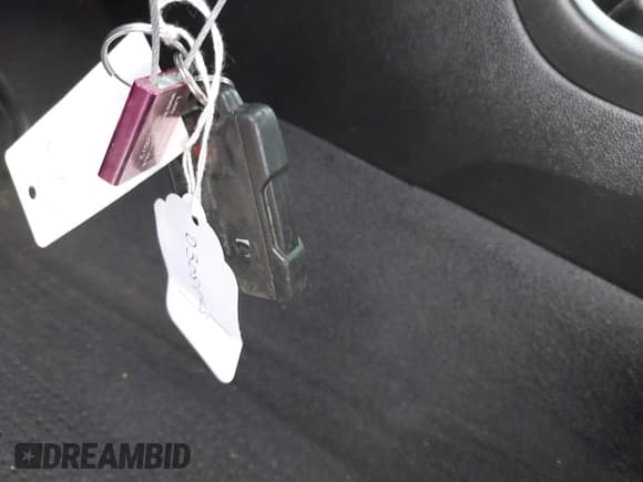 ✅ 2021 Chevrolet Colorado 2WD Work Truck • VIN: 1GCGSBENXM1212204 • Lot: 41913861. Wystawiony na IAAI z przebiegiem 67 484 mil. Bezpłatny archiwum sprzedaży aukcyjnych z USA i szczegółowy raport historii pojazdu na DreamBid. Zdjęcie 11.