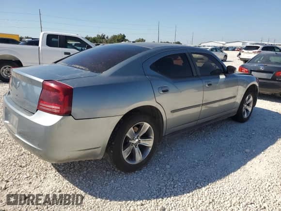 2007 Dodge Charger z VIN 2B3KA43G87H778589, wystawiony jako Copart lot #70492974 z przebiegiem 284 406 mil mil oraz Szkoda całkowita • Salvage title. Historia ofert i sprzedaży dostępna na DreamBid. Obrazek 3.