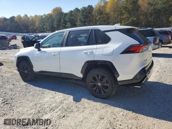 ✅ 2023 Toyota RAV4 Hybrid SE • VIN: 4T3T6RFV9PU127760 • Лот: 90288325. Опубликован ранее на Copart с пробегом 12 265 миль. Бесплатный доступ к архиву аукционных продаж из США и подробный отчёт об истории автомобиля на DreamBid. Изображение 2.