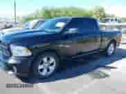 2015 Ram 1500 Express с VIN 1C6RR6FT2FS522814, выставлен на аукционе IAAI как лот 43531643 с пробегом 105 000 миль миль и . История ставок и продаж доступна на DreamBid. Изображение 2.