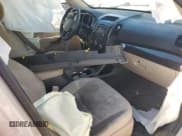 ✅ 2011 Kia Sorento LX • VIN: 5XYKT3A1XBG099450 • Lot: 89590605. Listed on Copart with 189,935 mi. Free auction sales archive from the USA and detailed vehicle history report at DreamBid. Image 8.