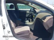 ✅ 2009 Chevrolet Malibu 1FL • VIN: 1G1ZG57K394268854 • Lot: 42277445. Listed on IAAI with 110,311 mi. Free auction sales archive from the USA and detailed vehicle history report at DreamBid. Image 5.