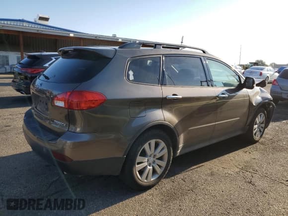 ✅ 2008 Subaru Tribeca Limited • VIN: 4S4WX92D584407645 • Lot: 71087295. Listed on Copart with 157,432 mi. Free auction sales archive from the USA and detailed vehicle history report at DreamBid. Image 3.