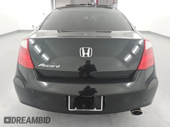 ✅ 2010 Honda Accord EX-L • VIN: 1HGCS1B81AA007892 • Лот: 71785945. Опубликован ранее на Copart с пробегом 177 574 миль. Бесплатный доступ к архиву аукционных продаж из США и подробный отчёт об истории автомобиля на DreamBid. Изображение 6.