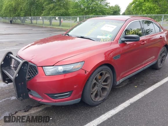 ✅ 2013 Ford Taurus SHO • VIN: 1FAHP2KT0DG104394 • Lot: 42462687. Listed on IAAI with 142,858 mi. Free auction sales archive from the USA and detailed vehicle history report at DreamBid. Image 19.
