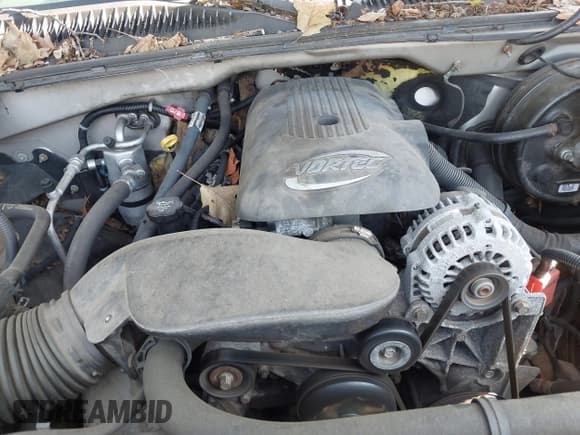 ✅ 2006 Chevrolet Silverado 1500 LT1 • VIN: 1GCEK14V46E262823 • Lot: 43134326. Listed on IAAI with 211,298 mi. Free auction sales archive from the USA and detailed vehicle history report at DreamBid. Image 10.