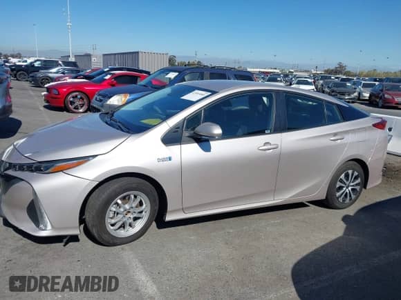 2021 Toyota Prius LE с VIN JTDKAMFP6M3178419, выставлен на аукционе IAAI как лот 43593089 с пробегом 33 744 миль миль и . История ставок и продаж доступна на DreamBid. Изображение 13.