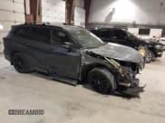 ✅ 2024 Toyota Highlander LE • VIN: 5TDKDRBH2RS528556 • Лот: 41428628. Опубликован ранее на IAAI с пробегом 12 935 миль. Бесплатный доступ к архиву аукционных продаж из США и подробный отчёт об истории автомобиля на DreamBid. Изображение 1.