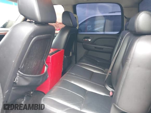 ✅ 2009 Chevrolet Silverado 1500 • VIN: 3GCEC33J49G148325 • Lot: 42208402. Wystawiony na IAAI z przebiegiem 200 901 mil. Bezpłatny archiwum sprzedaży aukcyjnych z USA i szczegółowy raport historii pojazdu na DreamBid. Zdjęcie 8.