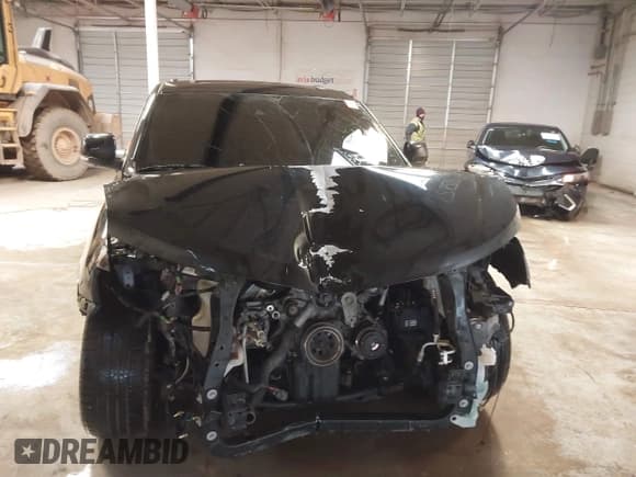 ✅ 2016 Jeep Grand Cherokee Overland • VIN: 1C4RJFCT3GC450537 • Lot: 41556999. Listed on IAAI with 73,753 mi. Free auction sales archive from the USA and detailed vehicle history report at DreamBid. Image 6.