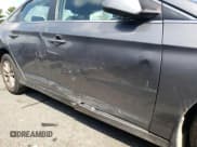 ✅ 2018 Hyundai Sonata SE • VIN: 5NPE24AF1JH711236 • Lot: 56988272. Listed on Copart with 91,518 mi. Free auction sales archive from the USA and detailed vehicle history report at DreamBid. Image 9.