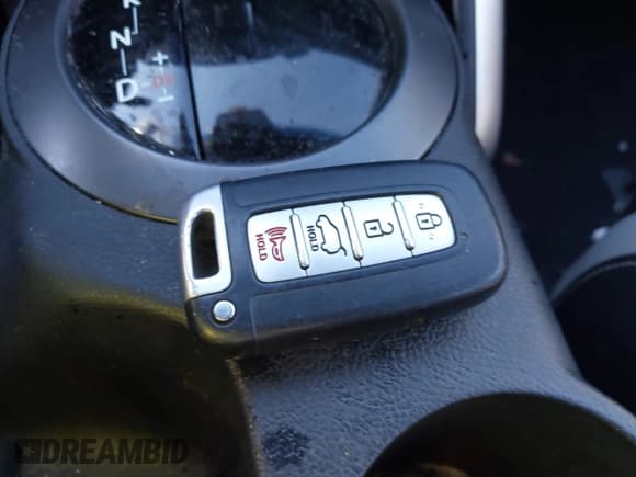 ✅ 2016 Hyundai Veloster Turbo Rally Edition • VIN: KMHTC6AEXGU294006 • Лот: 43561711. Опубликован ранее на IAAI с пробегом 81 116 миль. Бесплатный доступ к архиву аукционных продаж из США и подробный отчёт об истории автомобиля на DreamBid. Изображение 11.