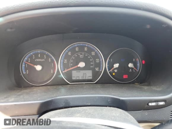 ✅ 2009 Hyundai Santa Fe Limited • VIN: 5NMSH73E79H321032 • Lot: 70683134. Listed on Copart with 251,831 mi. Free auction sales archive from the USA and detailed vehicle history report at DreamBid. Image 9.