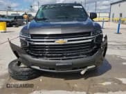 ✅ 2021 Chevrolet Suburban LT • VIN: 1GNSCCKD4MR174227 • Lot: 82164525. Listed on Copart with 99,717 mi. Free auction sales archive from the USA and detailed vehicle history report at DreamBid. Image 14.