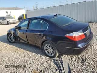 2009 Hyundai Genesis z VIN KMHGC46E39U027047, wystawiony jako Copart lot #68861474 z przebiegiem 93 770 mil mil oraz Szkoda całkowita • Salvage title. Historia ofert i sprzedaży dostępna na DreamBid. Obrazek 2.