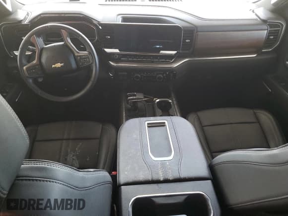 ✅ 2022 Chevrolet Silverado 1500 High Country • VIN: 1GCPAFED0NZ549422 • Лот: 66652275. Опубликован ранее на Copart с пробегом Не указан. Бесплатный доступ к архиву аукционных продаж из США и подробный отчёт об истории автомобиля на DreamBid. Изображение 8.