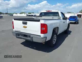 2013 Chevrolet Silverado 1500 Work Truck z VIN 1GCNCPEX3DZ402401, wystawiony jako IAAI lot #43382411 z przebiegiem 180 229 mil mil oraz . Historia ofert i sprzedaży dostępna na DreamBid. Obrazek 4.