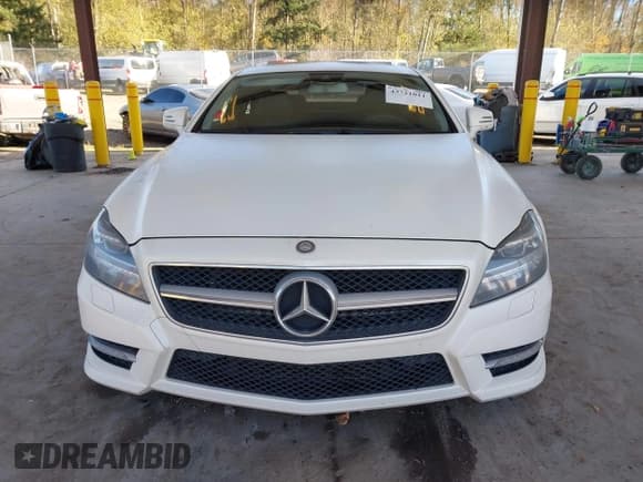 ✅ 2014 Mercedes-Benz CLS 550 • VIN: WDDLJ9BB7EA115070 • Lot: 43721011. Listed on IAAI with 122,871 mi. Free auction sales archive from the USA and detailed vehicle history report at DreamBid. Image 13.