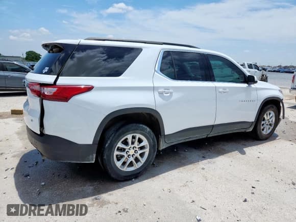 ✅ 2019 Chevrolet Traverse LT Cloth • VIN: 1GNERGKW8KJ307426 • Lot: 60090585. Wystawiony na Copart z przebiegiem 131 130 mil. Bezpłatny archiwum sprzedaży aukcyjnych z USA i szczegółowy raport historii pojazdu na DreamBid. Zdjęcie 3.