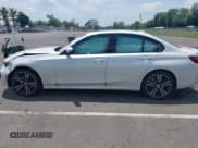 ✅ 2023 BMW 3 Series 330i xDrive • VIN: 3MW89FF00P8D53242 • Lot: 42638011. Listed on IAAI with 24,586 mi. Free auction sales archive from the USA and detailed vehicle history report at DreamBid. Image 14.