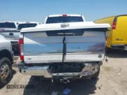 ✅ 2017 Ford F-250 Lariat • VIN: 1FT7W2BT4HEE93907 • Лот: 42835021. Опубликован ранее на IAAI с пробегом 125 644 миль. Бесплатный доступ к архиву аукционных продаж из США и подробный отчёт об истории автомобиля на DreamBid. Изображение 17.