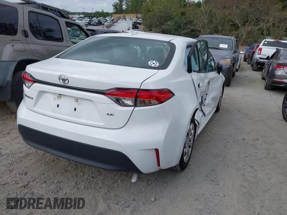 ✅ 2024 Toyota Corolla LE • VIN: 5YFB4MDE9RP098295 • Lot: 43394733. Wystawiony na IAAI z przebiegiem 50 497 mil. Bezpłatny archiwum sprzedaży aukcyjnych z USA i szczegółowy raport historii pojazdu na DreamBid. Zdjęcie 4.