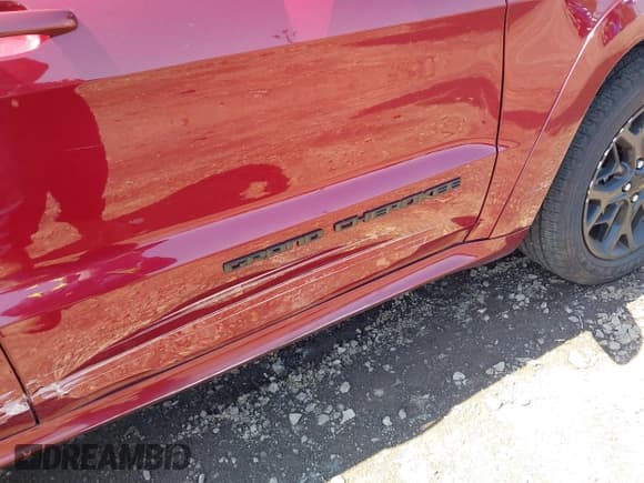 ✅ 2021 Jeep Grand Cherokee Limited • VIN: 1C4RJFBG2MC826922 • Лот: 42651961. Опубликован ранее на IAAI с пробегом 66 681 миль. Бесплатный доступ к архиву аукционных продаж из США и подробный отчёт об истории автомобиля на DreamBid. Изображение 17.