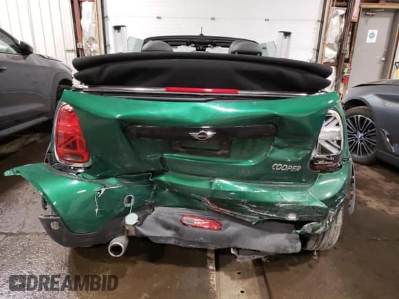 ✅ 2021 MINI Convertible Cooper • VIN: WMWWJ3C04M3N17758 • Лот: 60411294. Опубликован ранее на Copart с пробегом 3 881 миль. Бесплатный доступ к архиву аукционных продаж из США и подробный отчёт об истории автомобиля на DreamBid. Изображение 6.