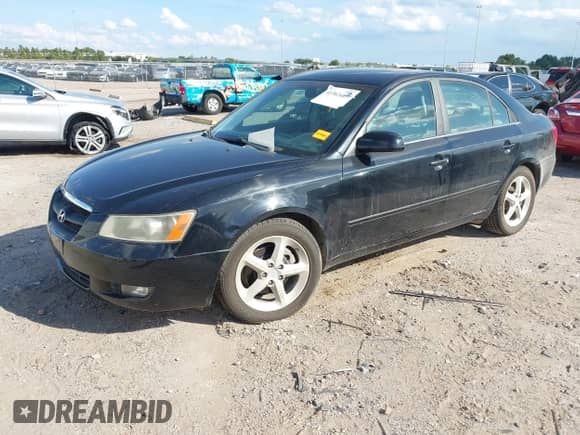 ✅ 2007 Hyundai Sonata SE • VIN: 5NPEU46F27H251614 • Lot: 43362417. Listed on IAAI with 134,154 mi. Free auction sales archive from the USA and detailed vehicle history report at DreamBid. Image 17.