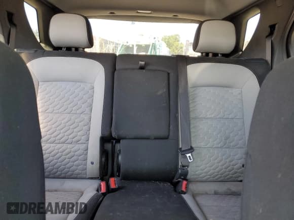 ✅ 2021 Chevrolet Equinox LS • VIN: 2GNAX5EV8M6129674 • Лот: 70921385. Опубликован ранее на Copart с пробегом 123 402 миль. Бесплатный доступ к архиву аукционных продаж из США и подробный отчёт об истории автомобиля на DreamBid. Изображение 10.