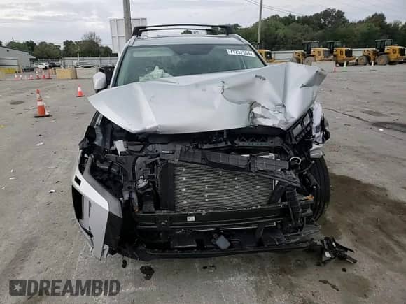 2023 Hyundai Palisade Limited с VIN KM8R54GE3PU634631, выставлен на аукционе Copart как лот 71237554 с пробегом 7 856 миль миль и Списание • Salvage title. История ставок и продаж доступна на DreamBid. Изображение 12.