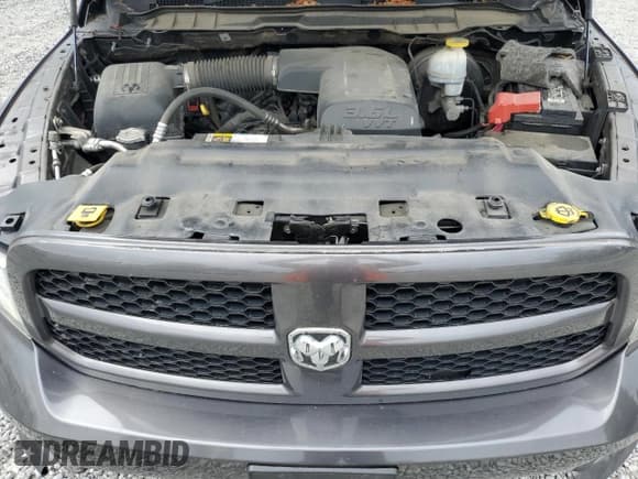 ✅ 2018 Ram 1500 Express • VIN: 1C6RR7FG7JS210053 • Lot: 61964735. Listed on Copart with 101,548 mi. Free auction sales archive from the USA and detailed vehicle history report at DreamBid. Image 11.