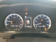 ✅ 2018 Toyota Highlander LE • VIN: 5TDBZRFH6JS834630 • Lot: 59680915. Wystawiony na Copart z przebiegiem 93 904 mil. Bezpłatny archiwum sprzedaży aukcyjnych z USA i szczegółowy raport historii pojazdu na DreamBid. Zdjęcie 9.