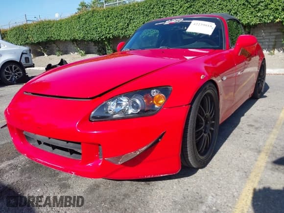 ✅ 2005 Honda S2000 • VIN: JHMAP21465S000043 • Lot: 42239018. Listed on IAAI with 165,466 mi. Free auction sales archive from the USA and detailed vehicle history report at DreamBid. Image 6.