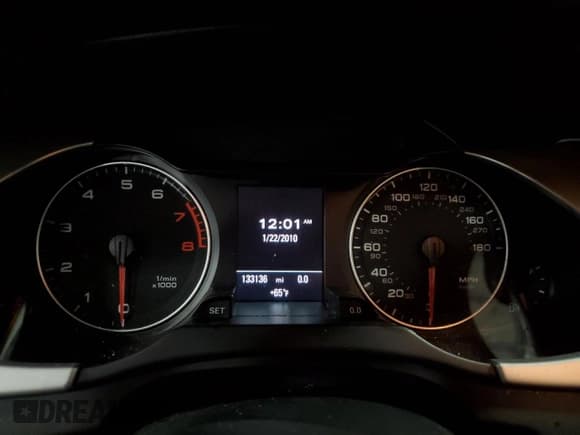 ✅ 2011 Audi A4 Premium Plus • VIN: WAUWFAFL0BA077994 • Lot: 90097475. Listed on Copart with 133,136 mi. Free auction sales archive from the USA and detailed vehicle history report at DreamBid. Image 9.