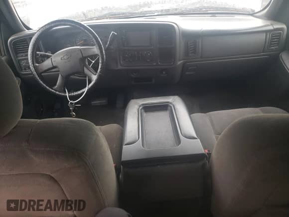 ✅ 2005 Chevrolet Silverado 1500 LS • VIN: 1GCEK19V75E107755 • Lot: 58696125. Wystawiony na Copart z przebiegiem 243 440 mil mil. Skorzystaj z bezpłatnego archiwum sprzedaży aukcyjnych z USA i zobacz szczegółowy raport historii pojazdu na DreamBid. Zdjęcie 8.