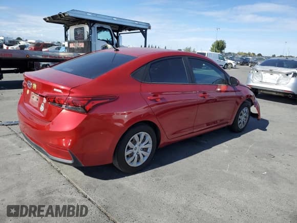 ✅ 2019 Hyundai Accent SE • VIN: 3KPC24A32KE040761 • Лот: 78055304. Опубликован ранее на Copart с пробегом 88 082 миль. Бесплатный доступ к архиву аукционных продаж из США и подробный отчёт об истории автомобиля на DreamBid. Изображение 3.