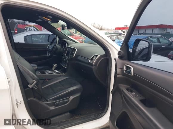 ✅ 2018 Jeep Grand Cherokee Laredo E • VIN: 1C4RJFAG6JC350543 • Лот: 43885813. Опубликован ранее на IAAI с пробегом 155 127 миль. Бесплатный доступ к архиву аукционных продаж из США и подробный отчёт об истории автомобиля на DreamBid. Изображение 5.