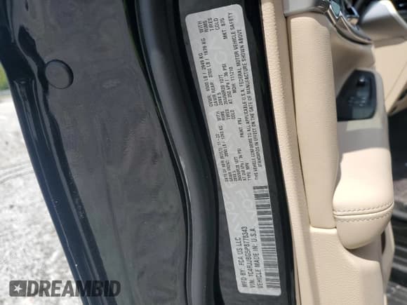 ✅ 2023 Jeep Grand Cherokee Limited • VIN: 1C4RJJBG5P8778343 • Lot: 66888045. Listed on Copart with 53,292 mi. Free auction sales archive from the USA and detailed vehicle history report at DreamBid. Image 13.