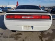 ✅ 2014 Dodge Challenger Rallye Redline • VIN: 2C3CDYAGXEH152984 • Lot: 86297854. Wystawiony na Copart z przebiegiem 205 391 mil. Bezpłatny archiwum sprzedaży aukcyjnych z USA i szczegółowy raport historii pojazdu na DreamBid. Zdjęcie 6.