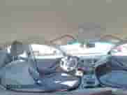 2019 Hyundai Ioniq Blue с VIN KMHC65LC8KU136382, выставлен на аукционе Copart как лот 72813684 с пробегом Не указан миль и Списание • Salvage title. История ставок и продаж доступна на DreamBid. Изображение 12.