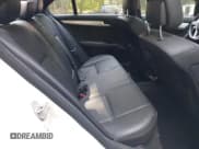 ✅ 2012 Mercedes-Benz C 300 Sport • VIN: WDDGF8BB7CR212099 • Lot: 42411121. Wystawiony na IAAI z przebiegiem 202 811 mil. Bezpłatny archiwum sprzedaży aukcyjnych z USA i szczegółowy raport historii pojazdu na DreamBid. Zdjęcie 8.