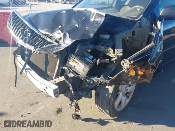 ✅ 2004 Lexus RX 330 • VIN: JTJHA31U640072956 • Lot: 43660778. Listed on IAAI with Not provided. Free auction sales archive from the USA and detailed vehicle history report at DreamBid. Image 6.